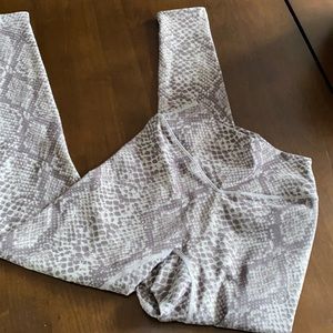 Balance Athletica Leggings